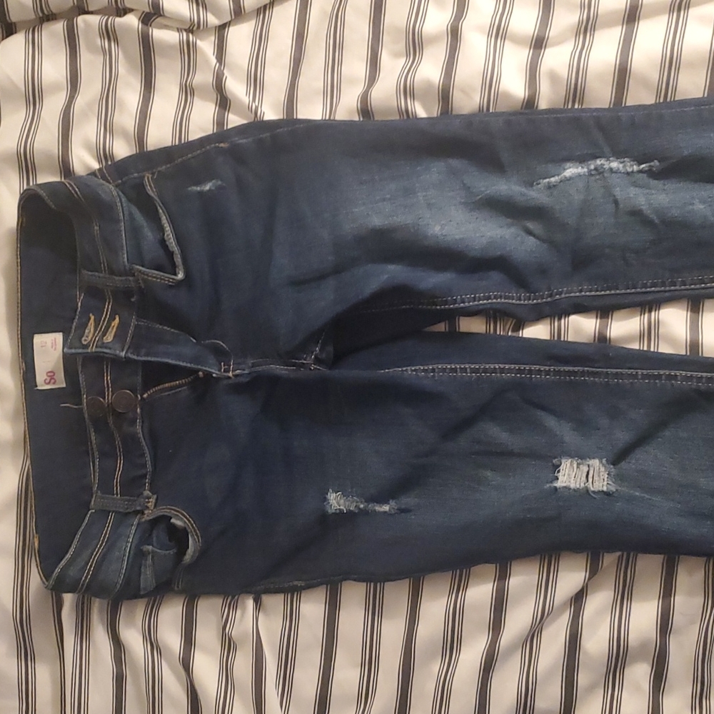 Girls ripped jeans